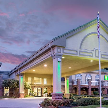 Holiday Inn Auburn By Ihg Bagian luar foto