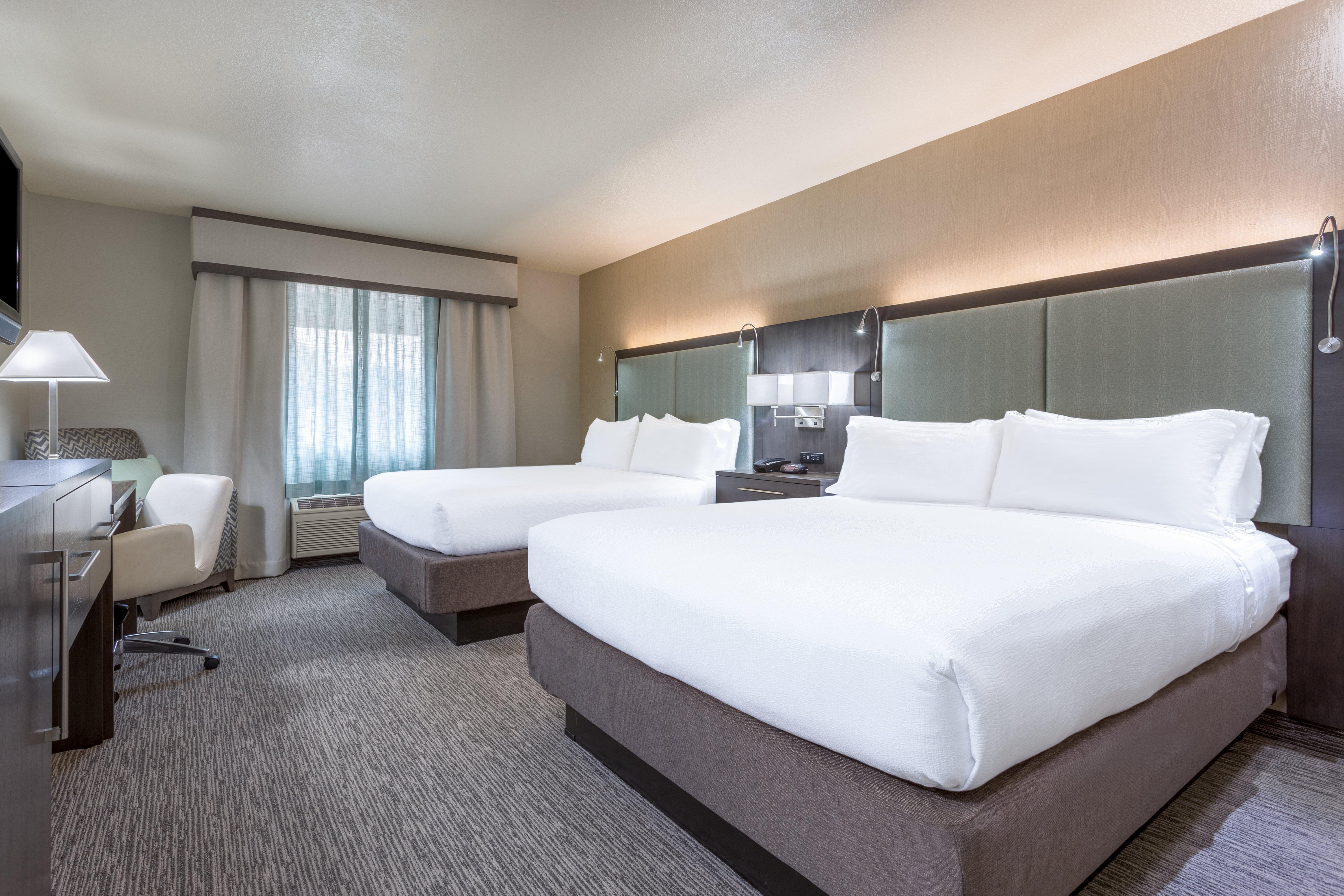 Holiday Inn Auburn By Ihg Bagian luar foto