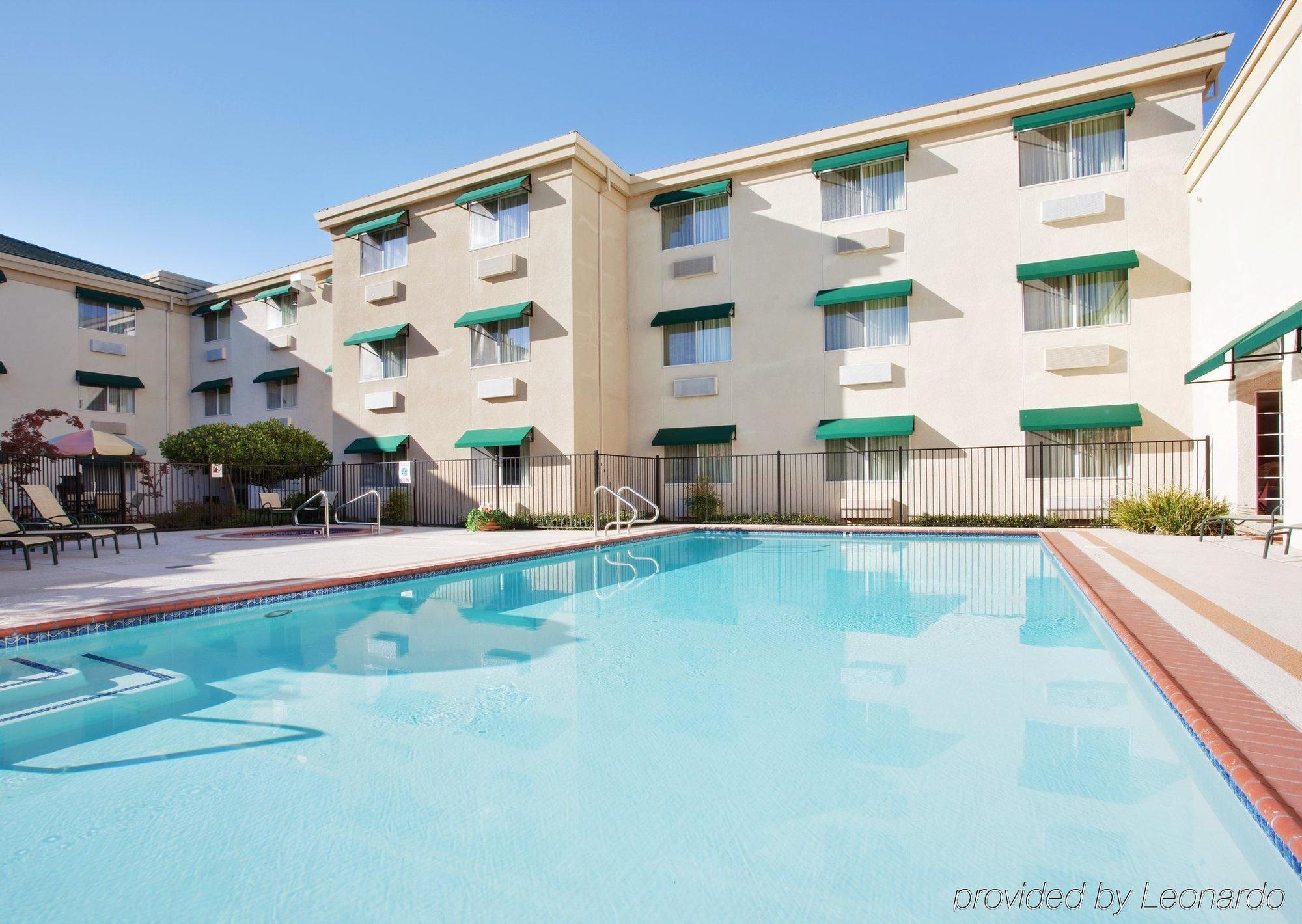 Holiday Inn Auburn By Ihg Fasilitas foto